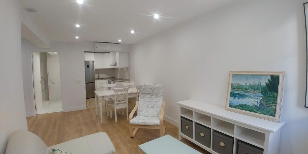 ポンテベドラModerno Apartamento En Zona Antiguaアパートメント エクステリア 写真